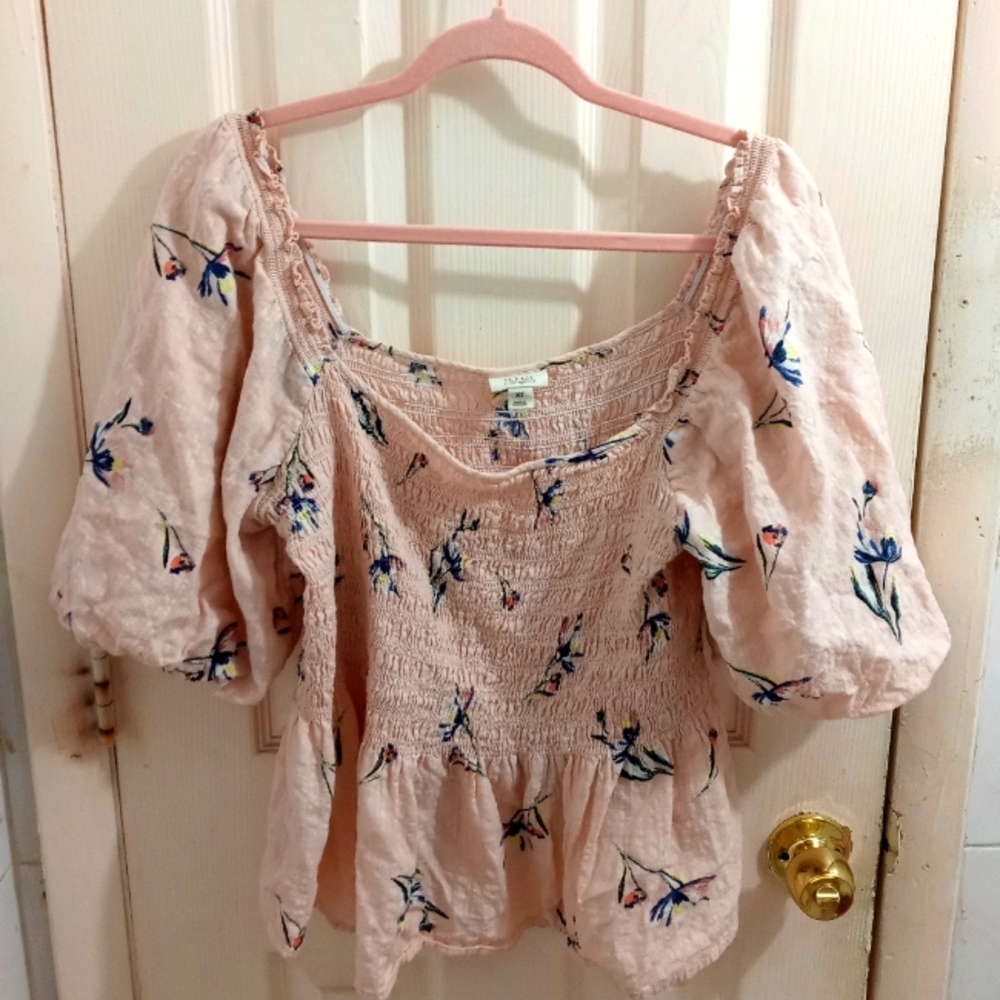 Women’s Floral Peasant Smocked Crop Top XLT Pink Puff Sleeve